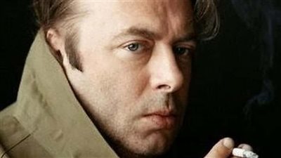 أوصى بالتبرع بجثته بعد وفاته.. 10 معلومات عن الشاعر كريستوفر هيتشنز