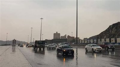  بث مباشر| انخفاض كبير في درجات الحرارة.. وتكدس مروري بشوارع العاصمة 