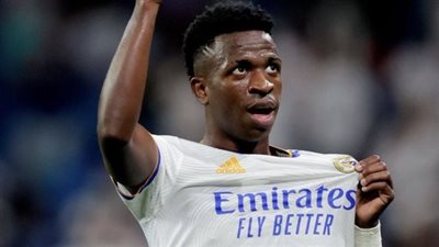 إصابة فينيسيوس وبنزيما وثلاثي ريال مدريد بـ فيروس كورونا