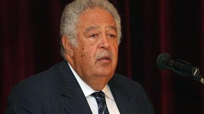 التحقيق مع مدير شئون العاملين بـ المحامين لتركه مكتبه دون إذن