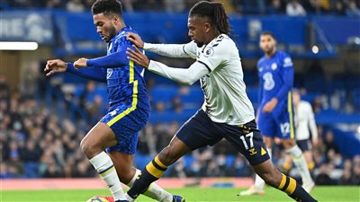 تشيلسي يخسر نقطتين أمام إيفرتون في الجولة 17 من الدوري الإنجليزي