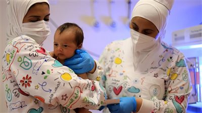 الصحة: فحص 136 ألف و763 طفل حديث الولادة ضمن مبادرة للكشف المبكر عن الأمراض الوراثية