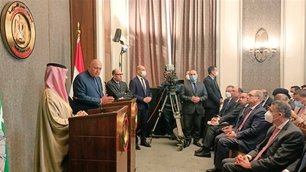 شكري وبن فرحان خلال