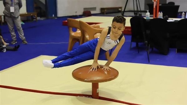 آدم أحمد فوزي