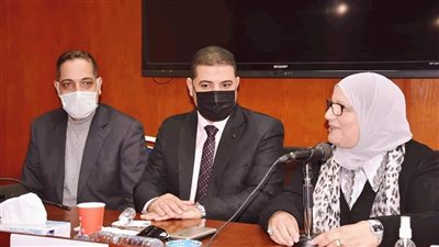 عمري والسمالوطي يفتتحان البرنامج التدريبي لميسرات منهج ومنهجية المرأة