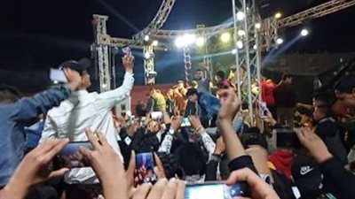 اشتباكات ومشاجرة بالأيدي في حفل عصام صاصا.. ما القصة؟ | فيديو جراف 