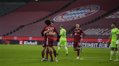 بايرن ميونخ يضرب فولفسبورج برباعية في الدوري الألماني