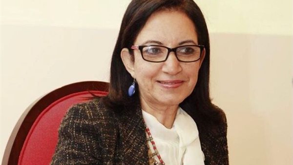 الدكتورة نهلة إمام