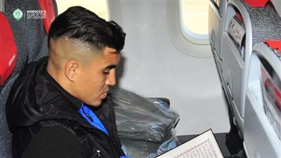 بعثة الرجاء تتجه إلى الدوحة استعدادًا لمواجهة الأهلي في السوبر | صور