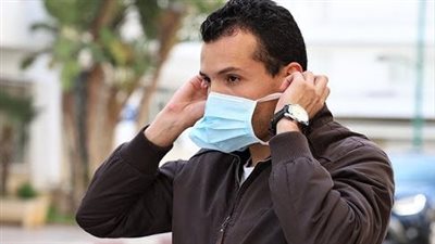 مراكز السيطرة على الأمراض توصي بارتداء الأقنعة من جديد 