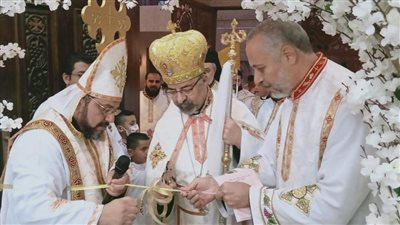 بطريرك الأقباط الكاثوليك يدشن كنيسة الملاك ميخائيل بمدينة 6 أكتوبر الجديدة | صور