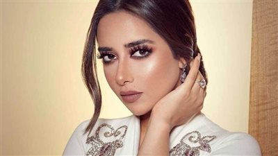 الشهر المقبل.. بلقيس تنتهي من تحضيرات أغنياتها المصرية
