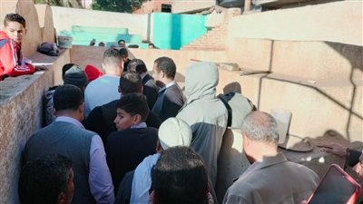 تشييع جثمان الفنان محب كاسر إلى مثواه الأخير بالغربية.. وأسرته: كان بينه وبين ربنا عمار