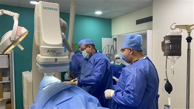 بـ 300 جنيه.. الرعاية الصحية تنجح في زراعة منظم ضربات القلب بمجمع الإسماعيلية الطبي