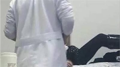 كنت بشوف شغلي.. التفاصيل الكاملة في اتهام طبيب بالتحرش بمريضة بـ15 مايو | فيديو
