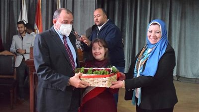  رئيس جامعة بني سويف يطلق مبادرة مجتمع بلا إعاقة خلال احتفالية قادرون على التحدي