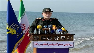 إيران تبدأ مناورات على ساحل الخليج تحاكي حربا مع إسرائيل