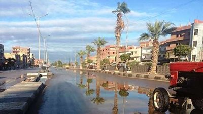 كسح مياه الأمطار بعد موجة الطقس السيئ بالشرقية | صور