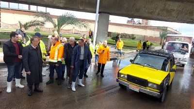 محافظ الإسكندرية: رفع درجة الاستعداد والطوارئ القصوى للتعامل مع النوة الحالية