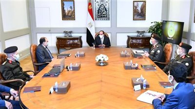 السيسي يوجه بترميم مقامات وأضرحة آل البيت على نحو يتناغم مع الطابع التاريخي والروحاني