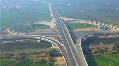 معلومات الوزراء: محور سمالوط بالمنيا يضم 30 كوبري و17 نفقا