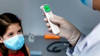 استشاري نفسي: لا بد من توصيل معلومات عن متحور أوميكرون للأطفال بشكل إيجابي