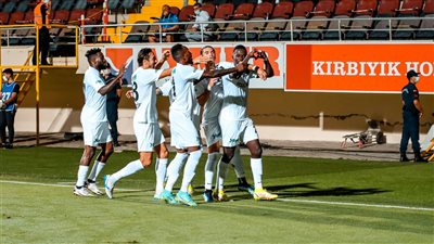 في غياب ريان.. طرابزون سبور يفوز على ألتاي إزمير بهدفين بالدوري التركي