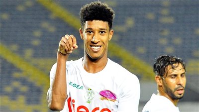 حميد أحداد يسجل أول أهداف الرجاء في شباك الأهلي بـ السوبر الإفريقي