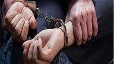 القبض على هارب من 19 حكما قضائيا بإجمالي 86 سنة حبس في أسيوط