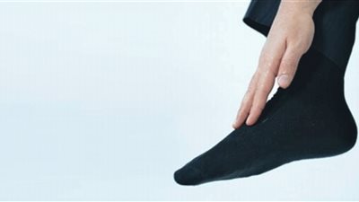 ما حكم الشك في ابتداء المسح على الخفين ووقته؟.. الإفتاء تجيب