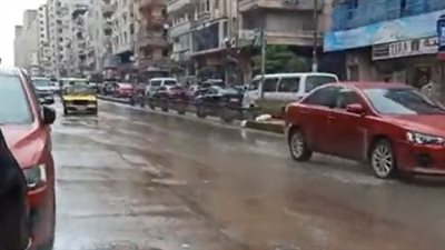 بث مباشر| انخفاض الحرارة وهطول أمطار غزيرة بالإسكندرية