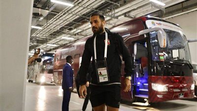 الأهلي يصل إلى ملعب مباراة السوبر الإفريقي 