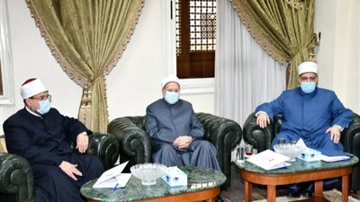 الأزهر والأوقاف والإفتاء يطلقون حوارًا مجتمعيًّا للحد من ظاهرة الطلاق