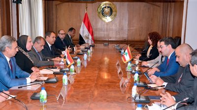 وزيرة التجارة: نسعى لدعم لبنان والارتقاء بالعلاقات الاقتصادية نحو مستويات رفيعة