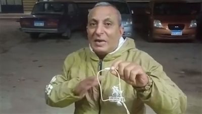 بث مباشر | طبيب ينهي حياة والدته خنقًا ويطعن والده بالمحلة.. وأحد الجيران: يعاني من مشاكل نفسية