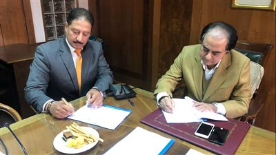 غرفة المنشآت والمطاعم السياحية توقع عقدًا مع شركة القاهرة لأنظمة الحاسبات الإلكترونية 