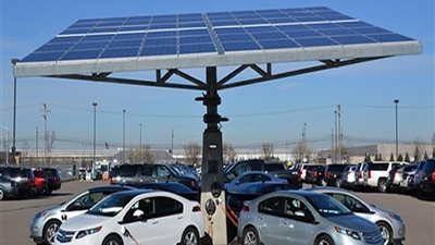 صناعة الشيوخ: اهتمام الإعلام العالمي بتوطين صناعة السيارات الكهربائية أكبر ترويج لجذب الاستثمارات لمصر