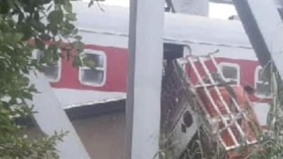 اصطدام قطار في الخانكة بسيارة نقل دون خسائر في الأرواح