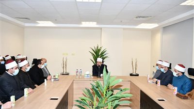 وزير الأوقاف من العاصمة الإدارية: الدعوة إلكترونيًا من أهم أولوياتنا | صور