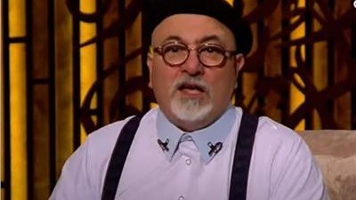 خالد الجندي يطالب بتجريم بيع السجائر والمعسل والخمور