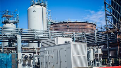 باستثمارات 250 مليون جنيه.. شركة كيما توقع اتفاقية لإنشاء مصنع للغازات الطبية بأسوان