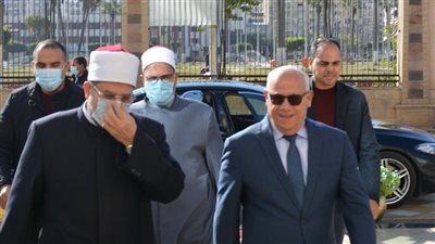 محافظ بورسعيد يستقبل وزير الأوقاف للمشاركة في الاحتفال بالعيد القومي | صور 