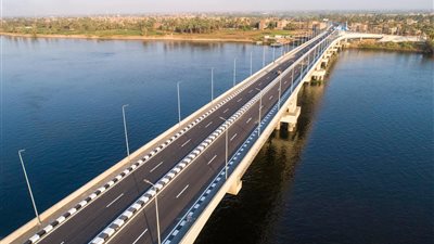 مركز معلومات الوزراء: محور قوص نقادة يشمل 27 عملا صناعيا بواقع 14 كوبري و13 نفقا