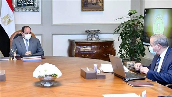 السيسي ووزير التموين