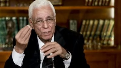 حسام موافي يكشف أنواع وأسباب الإصابة بمرض الأنيميا | فيديو