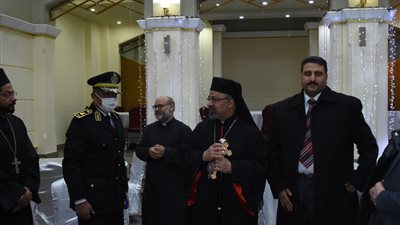 بطريرك الكنيسة الكاثوليكية يترأس قداس عيد الميلاد بكاتدرائية السيدة العذراء 