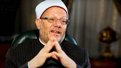 عقد المواطنة يوجب المشاركة.. مفتي الجمهورية يرد على تحريم الاحتفال برأس السنة