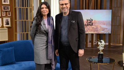 ليا برة اسم كبير.. دينا: بحب لقب الراقصة حافية القدمين 