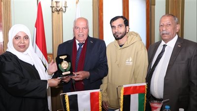 الزناتي يستقبل وفد جمعية المعلمين الإماراتية لبحث أفاق التعاون المشترك