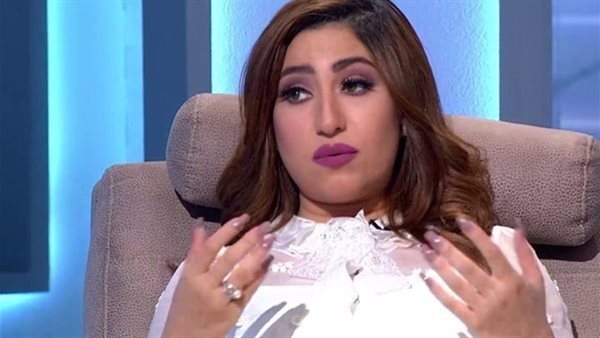 الفنانة بوسي